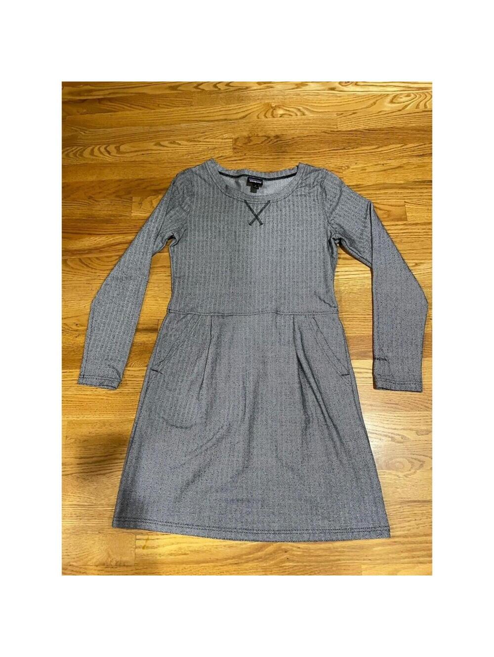 Patagonia Active Herringbone Dress Black / White Long Sleeve Women’s Small